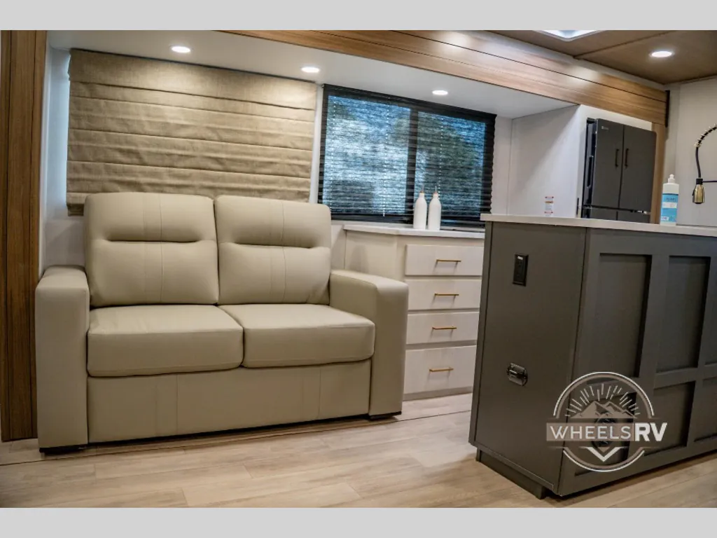 2027 Forest River Vibe 3400BH, Photos photo 24