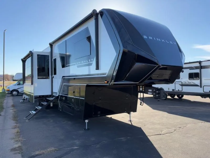 2026 Brinkley Model G 4100 - Photo 2