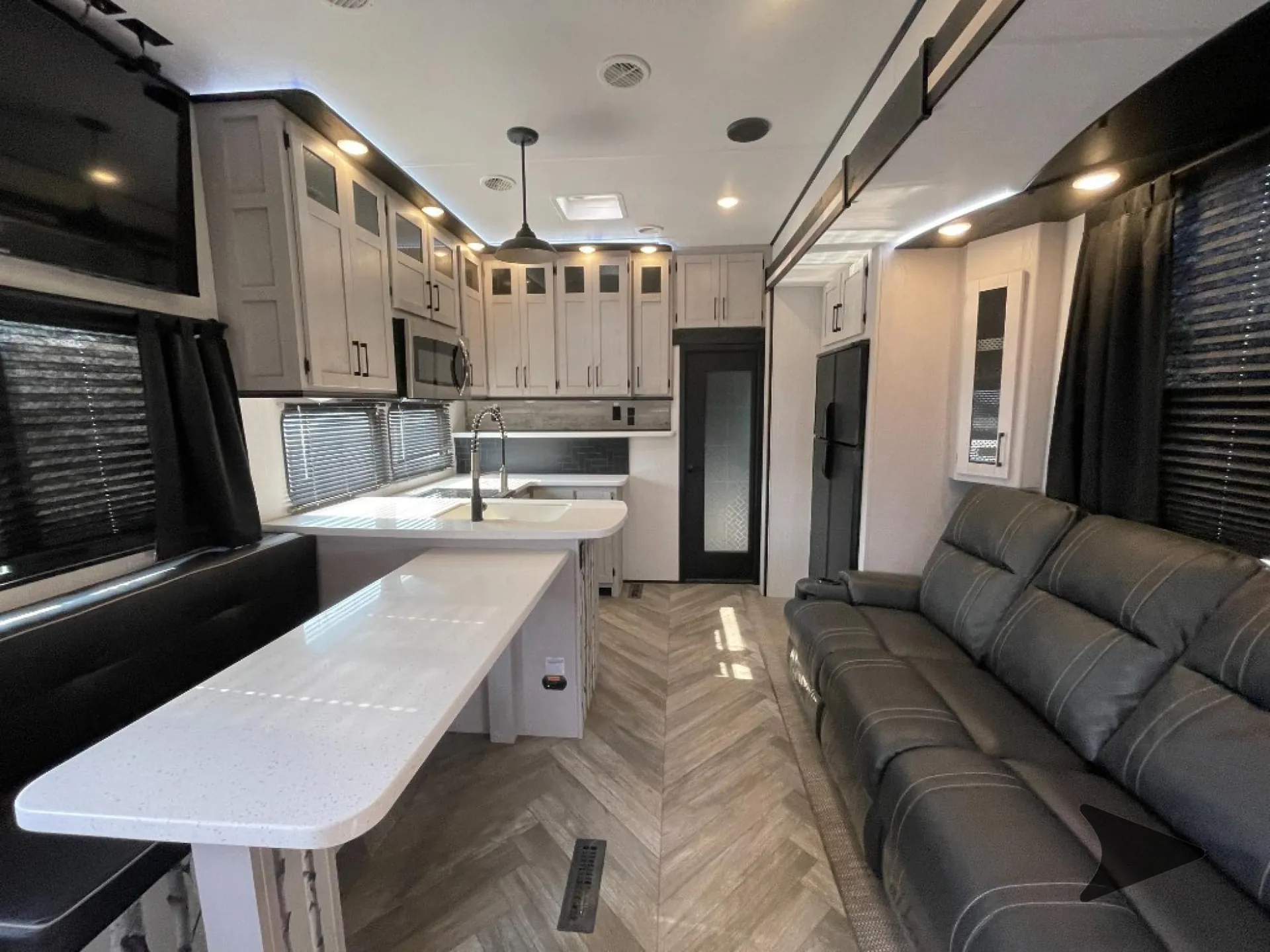 2023 Heartland Torque Fifth Wheel 371 - Photo 3