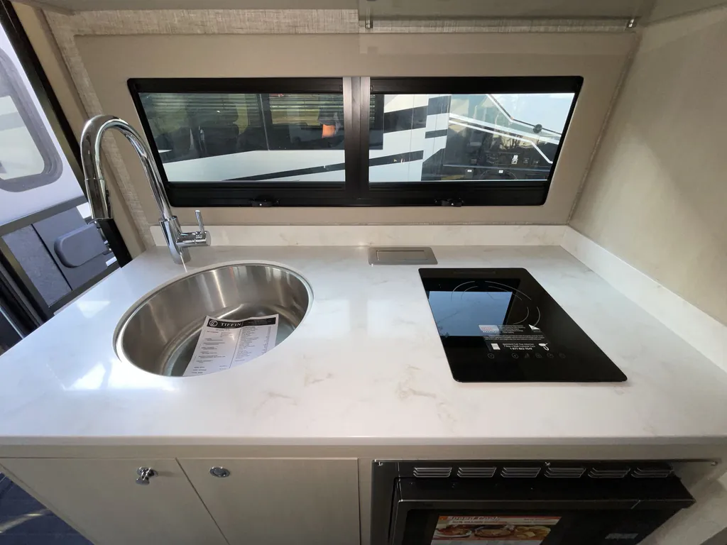2026 Tiffin Wayfarer 25 XRW, Photos photo 28