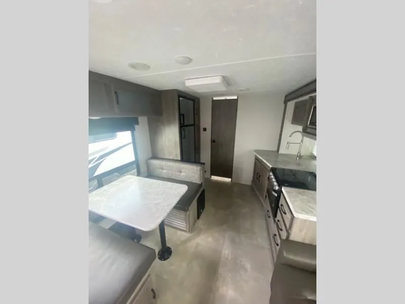 2021 Coachmen Apex 251RBK - Photo 4