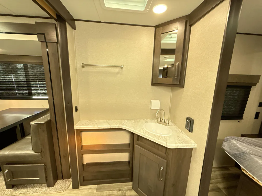 2023 Grand Design Transcend Xplor 321BH, Photos photo 14