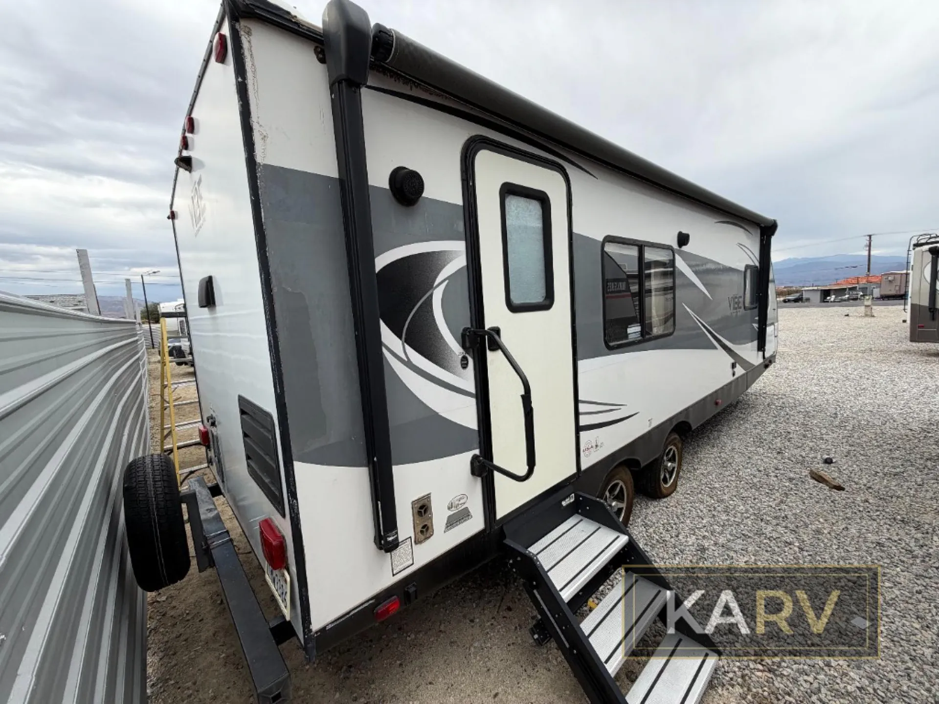 2019 Forest River Vibe Extreme Lite 258RKS dealer photo 3 from KARV