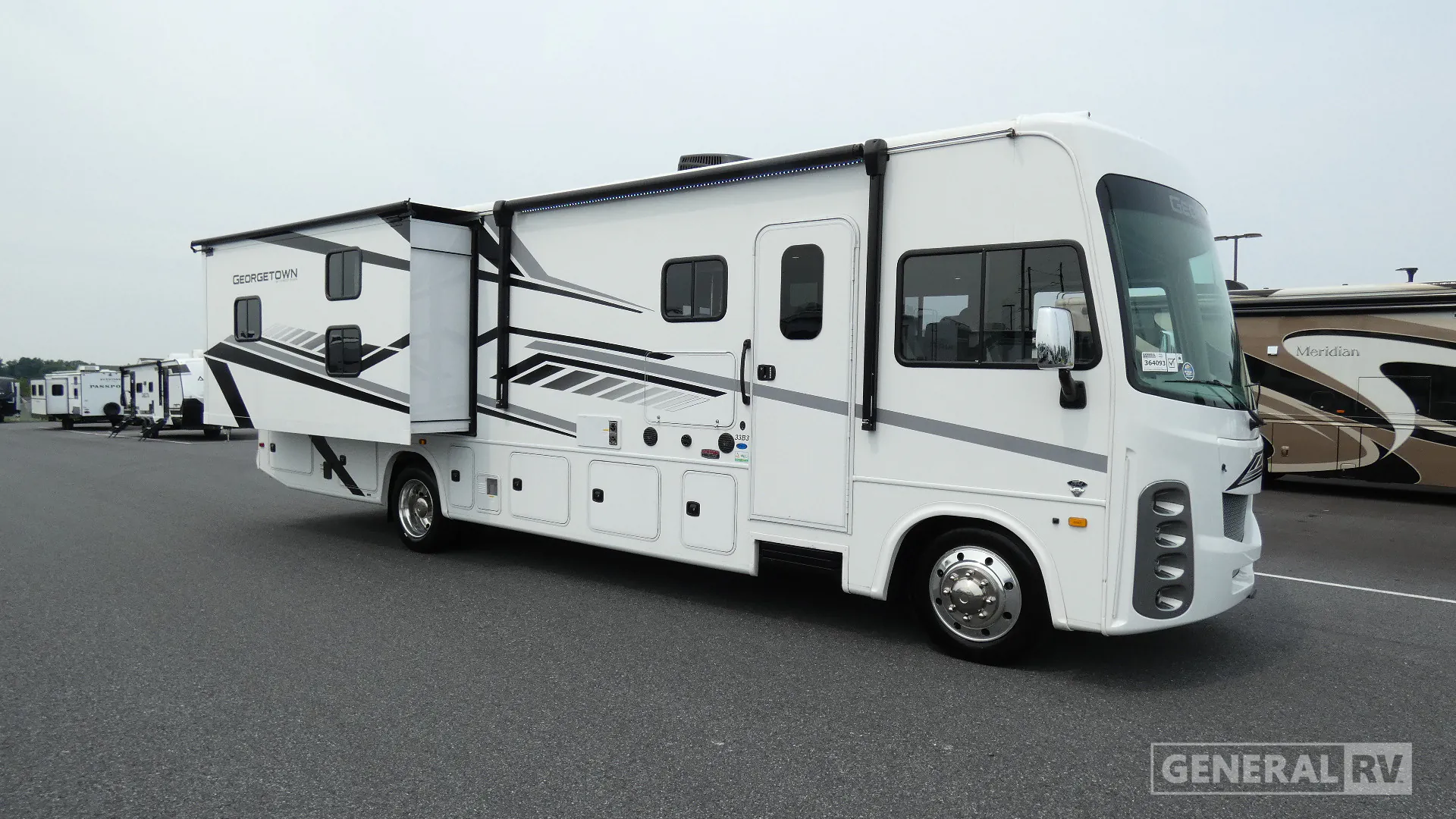 2024 Forest River Georgetown 3 Series GT3 33B3 - Photo 2