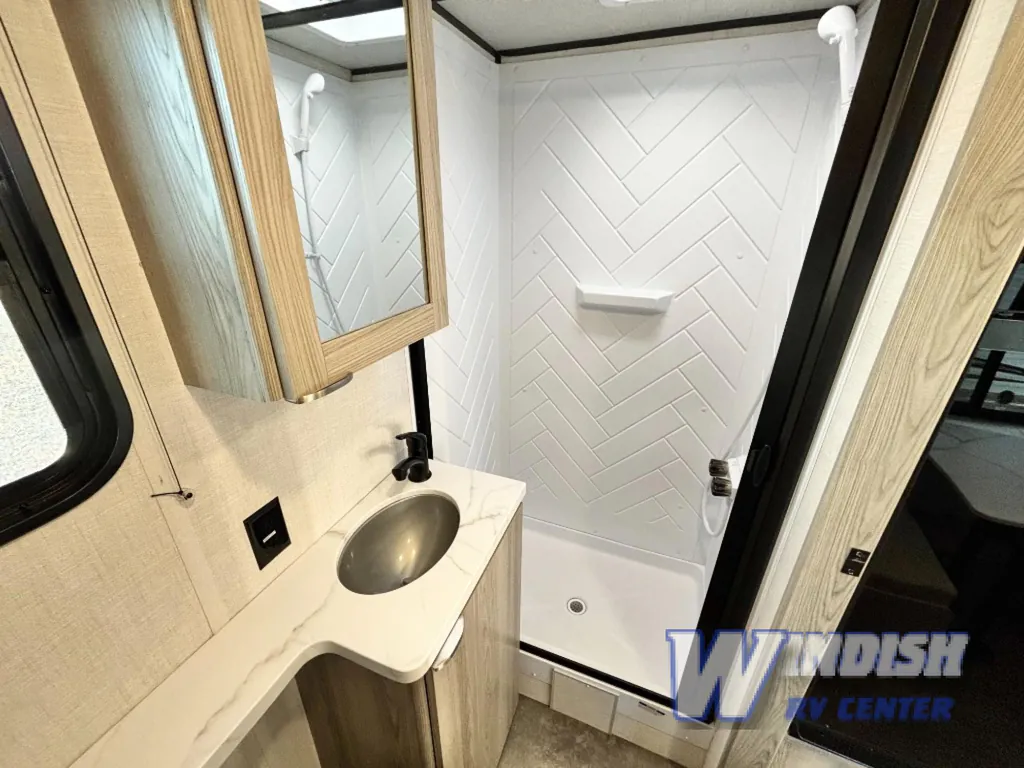 2025 Forest River Wildwood FSX 167RBK, Photos photo 11