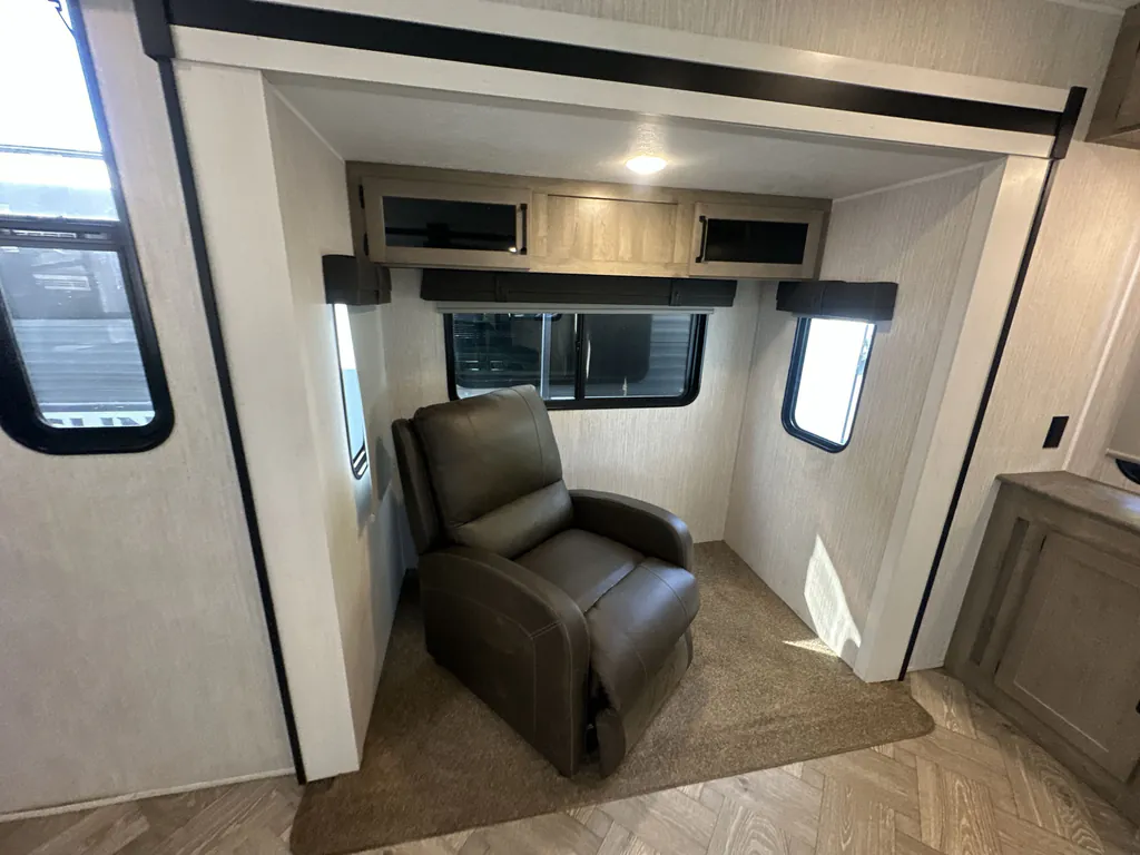 2023 Forest River Puma Vista 38DEN, Photos photo 27