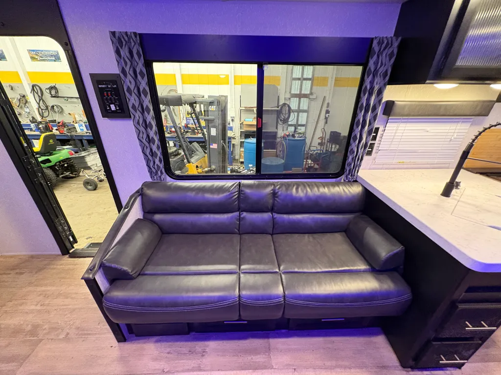 2021 Forest River Cherokee Grey Wolf 29BRB, Photos photo 14