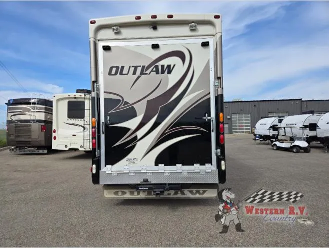 2014 Thor Motor Coach Outlaw 37LS - Photo 4