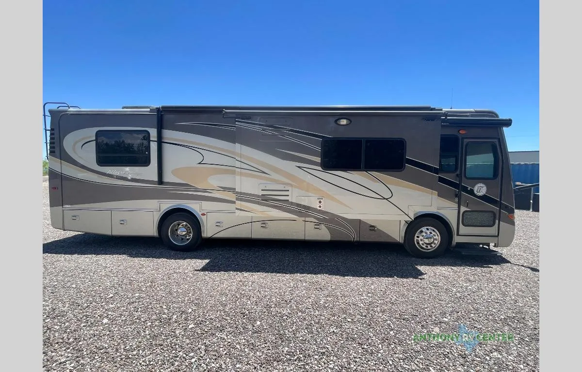 2011 Tiffin Allegro Breeze 32BR - Photo 4