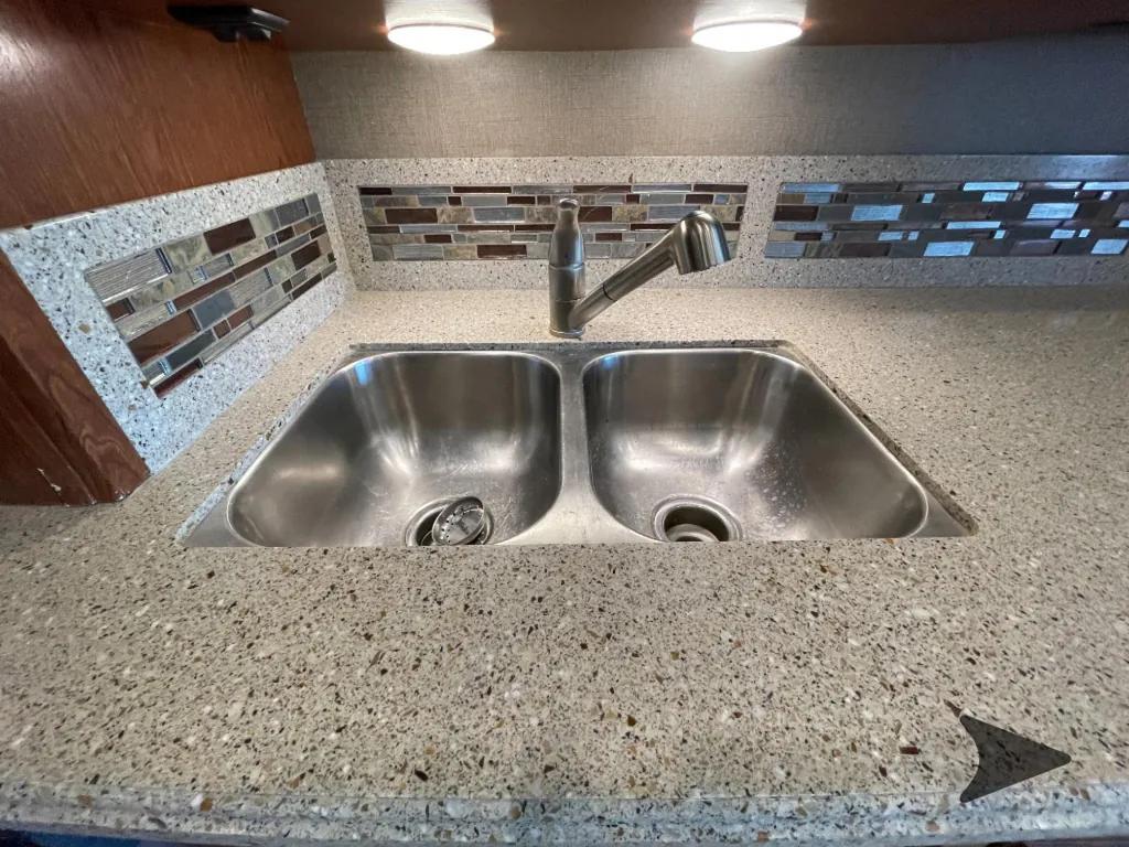 2016 Forest River Berkshire 38A, Photos photo 22
