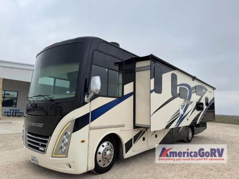 2022 Thor Motor Coach Windsport 34J - Photo 3