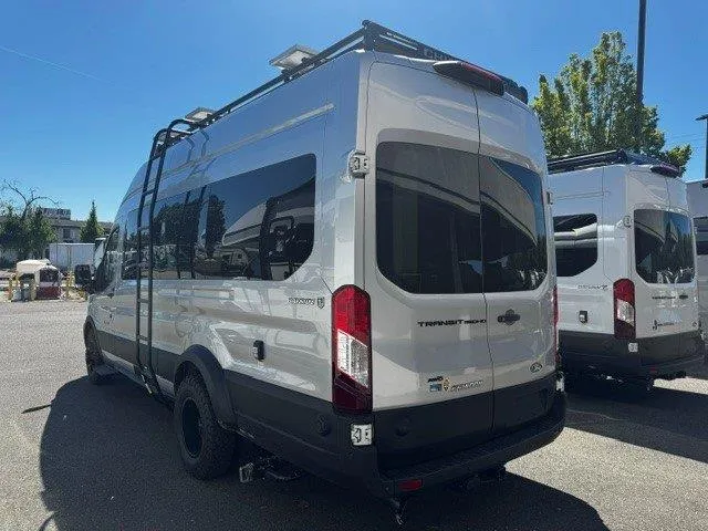 2027 Chinook RV Bayside TB, Photos photo 3