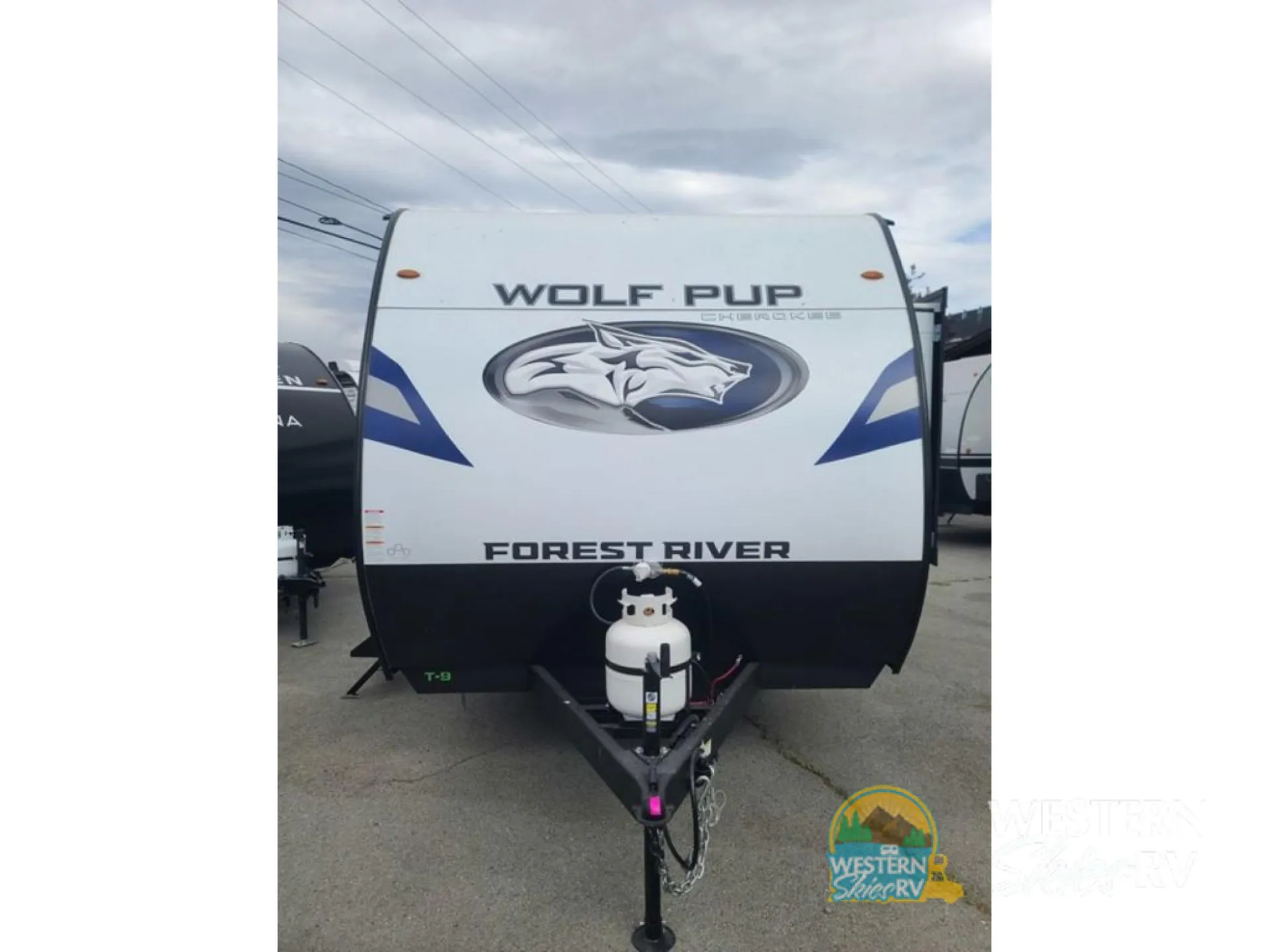 2027 Forest River Cherokee Wolf Pup 17JW