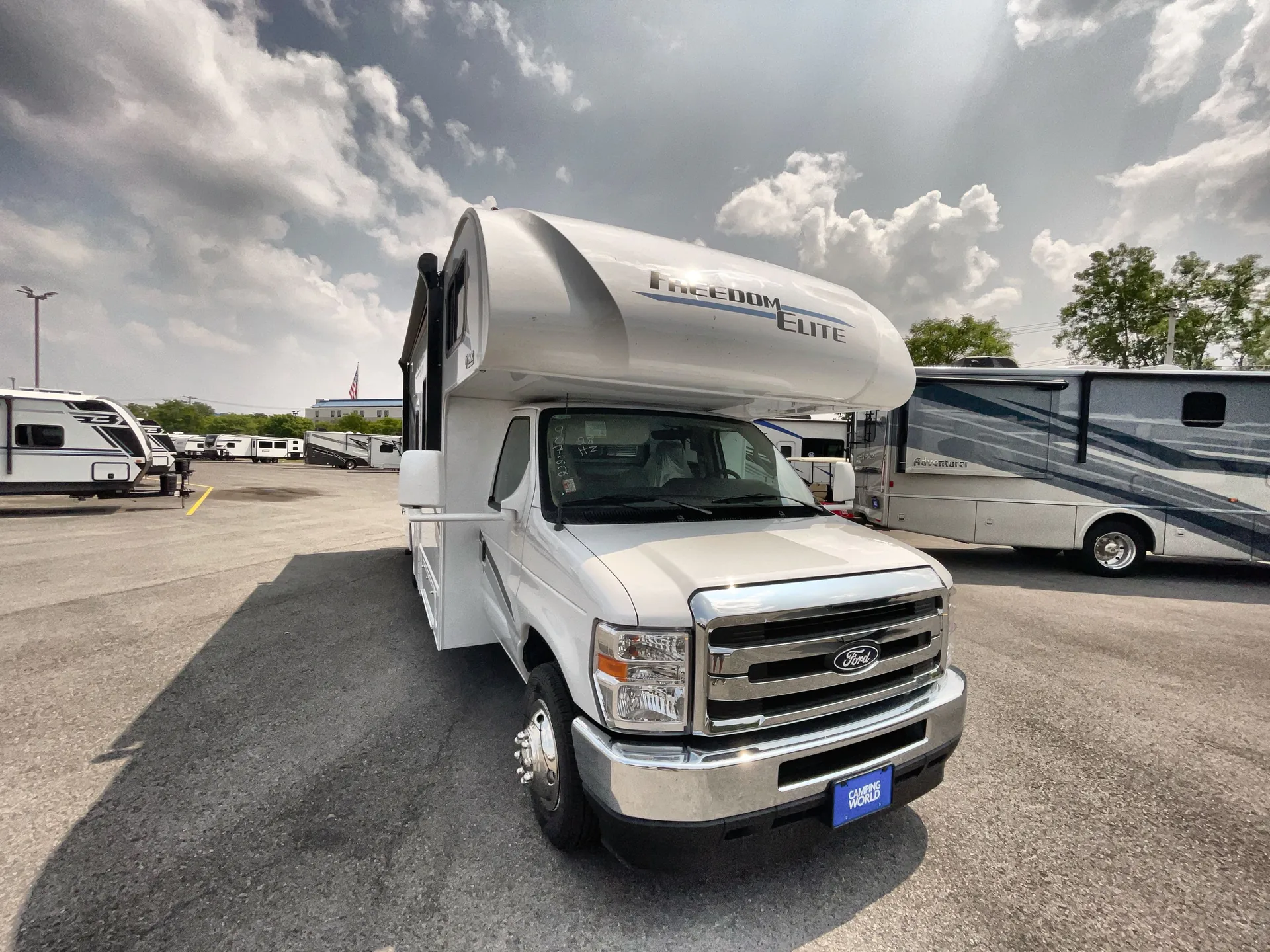 2026 Thor Motor Coach Freedom Elite 28HZ - Photo 2