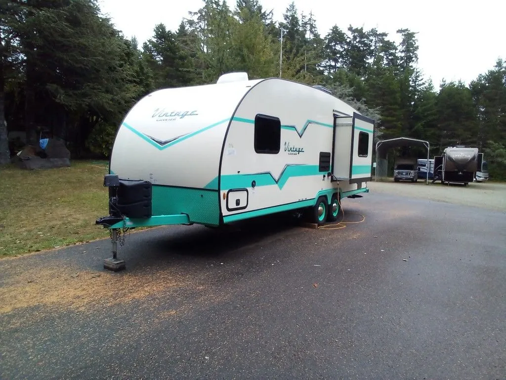 2023 ALL UNITS ALL TRAILER, 5TH WHEELS, TOY HAULERS, MOTORHOMES ALL MAKES AND MODELS - Photo 4