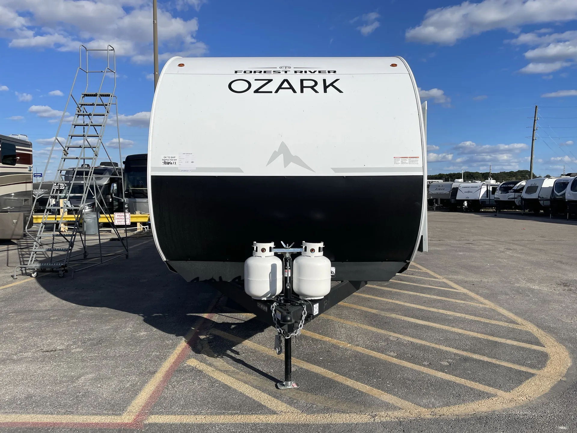 2026 Forest River Ozark 2890BHK — off campside