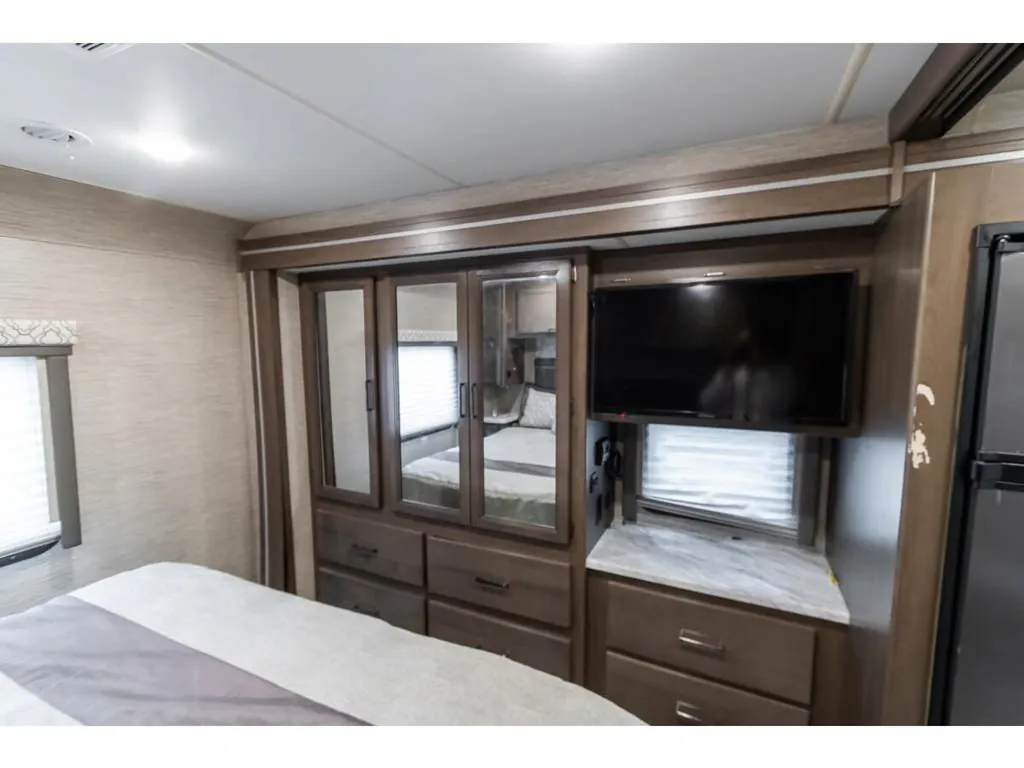 2022 Thor Motor Coach Freedom Traveler A29, Photos photo 16