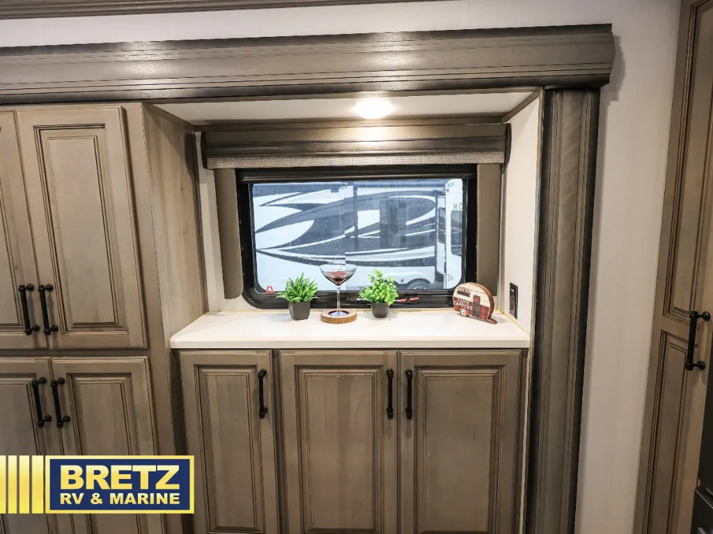 2023 Keystone Montana 3901RK, Photos photo 17