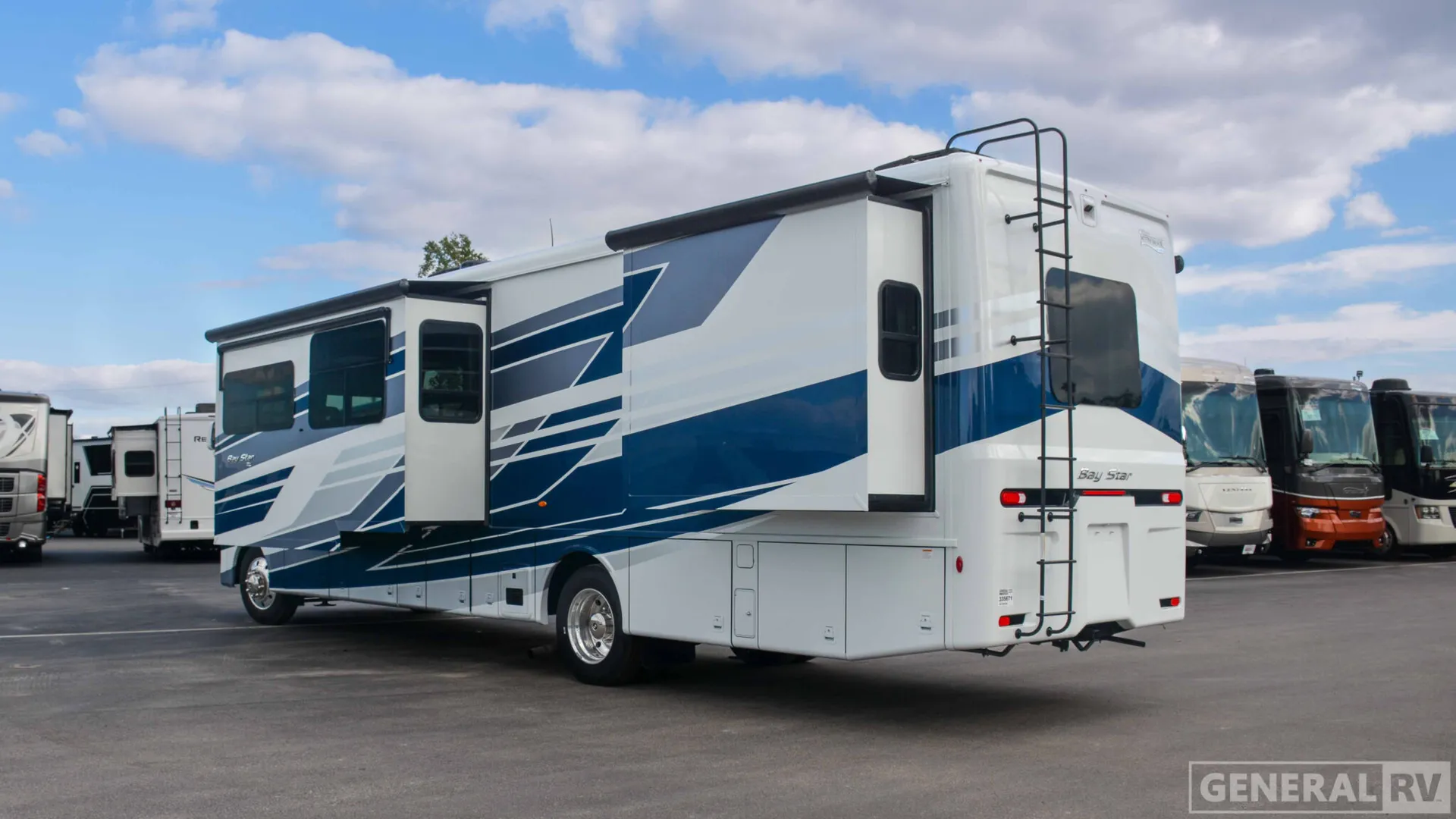 2026 Newmar Bay Star 3626 - Photo 4