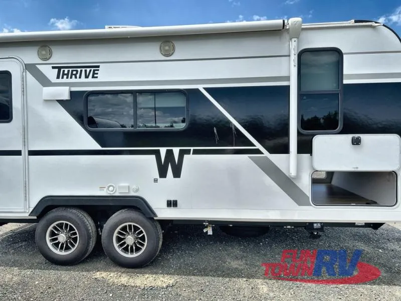 2026 Winnebago Thrive 18FBS - Photo 4