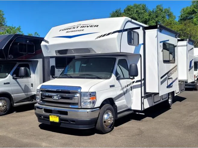 2026 Forest River Sunseeker 2500TS - Photo 3