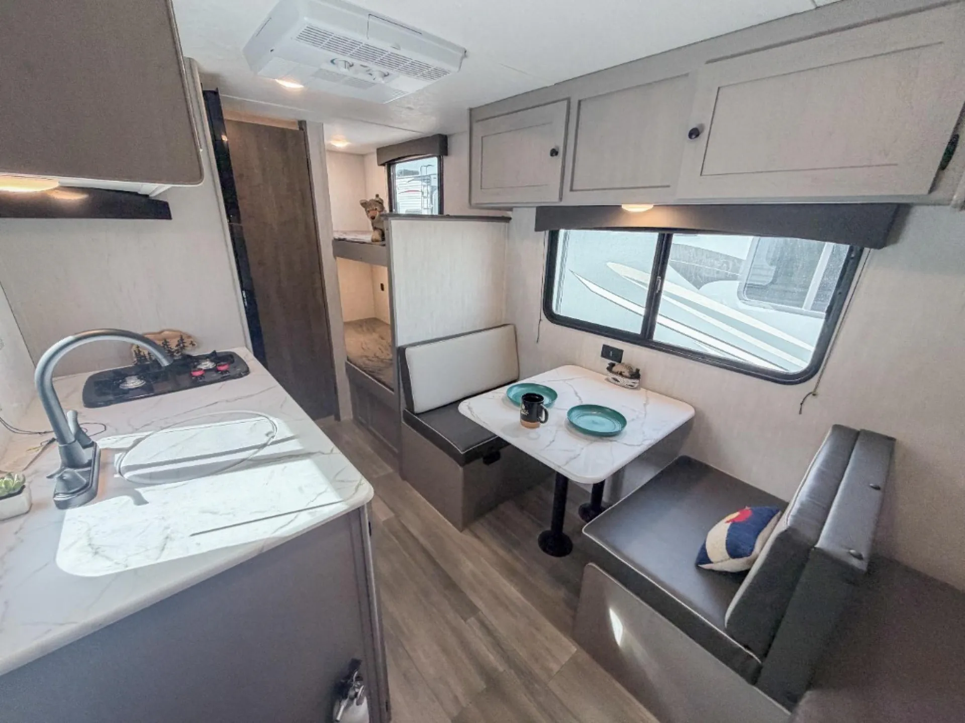 2025 Coachmen Clipper 17CBH - Photo 4