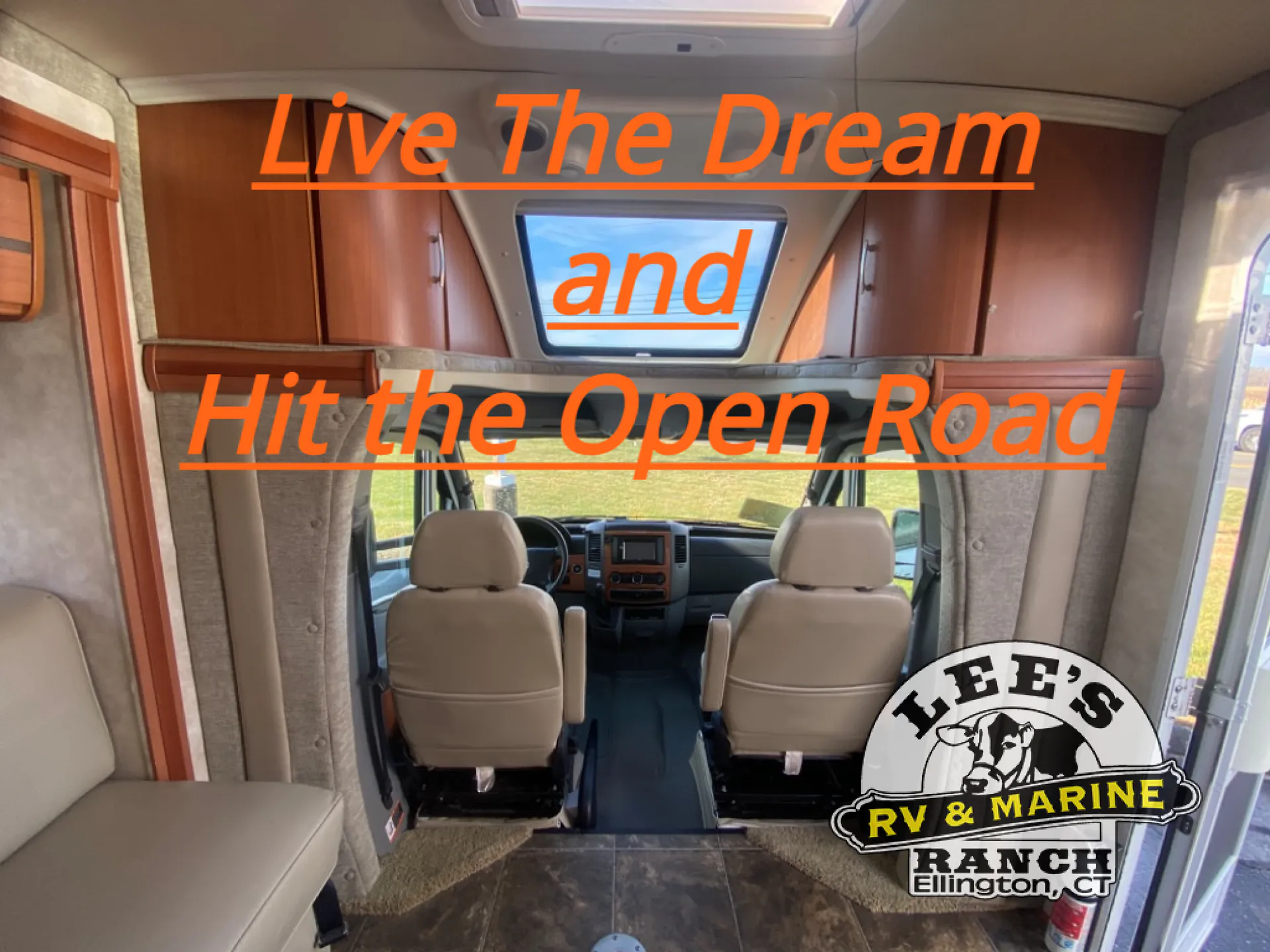 2013 Winnebago View Profile 24V - Photo 2