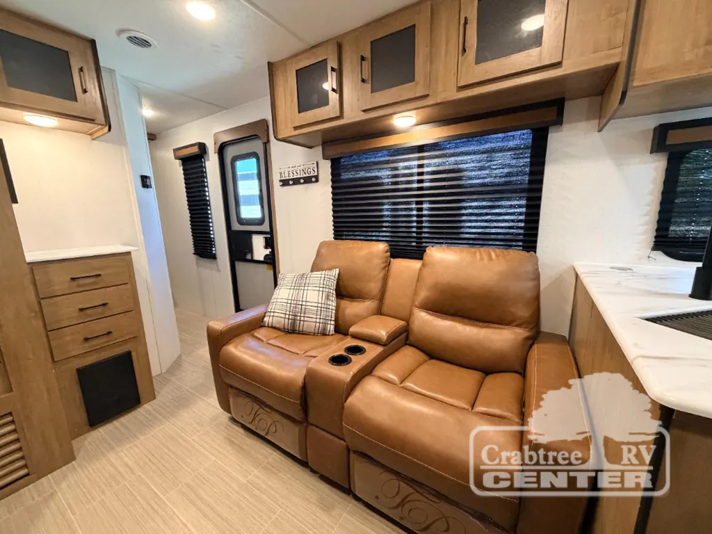 2024 Coachmen Freedom Express Ultra Lite 274RKS, Photos photo 9