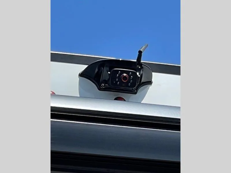 2026 Brinkley Model G 4000, Photos photo 17