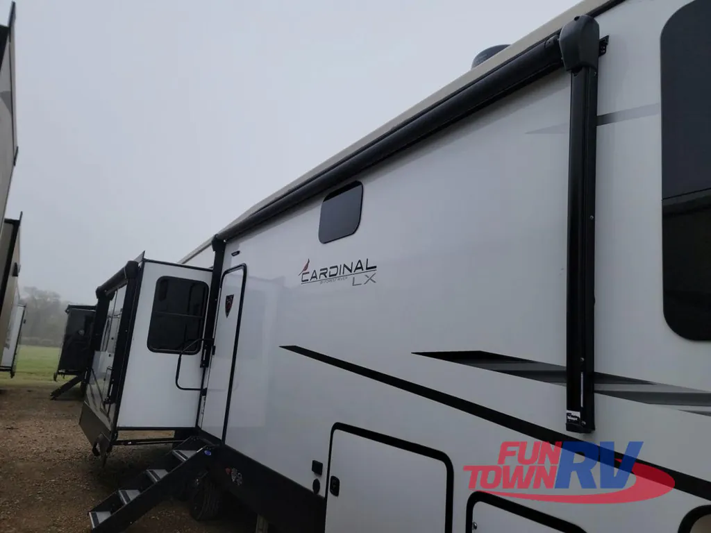 2023 Forest River Cardinal Luxury 380RLX, Photos photo 14
