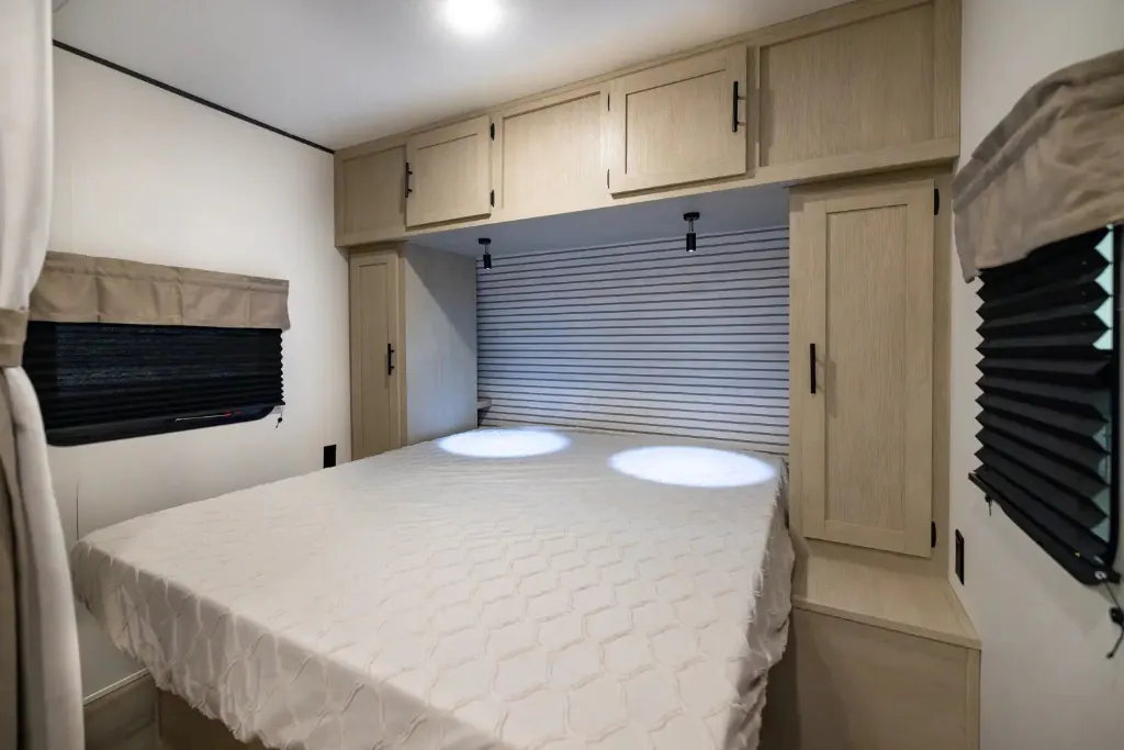 2025 Shasta RVs i-5 Edition 521CK, Photos photo 5