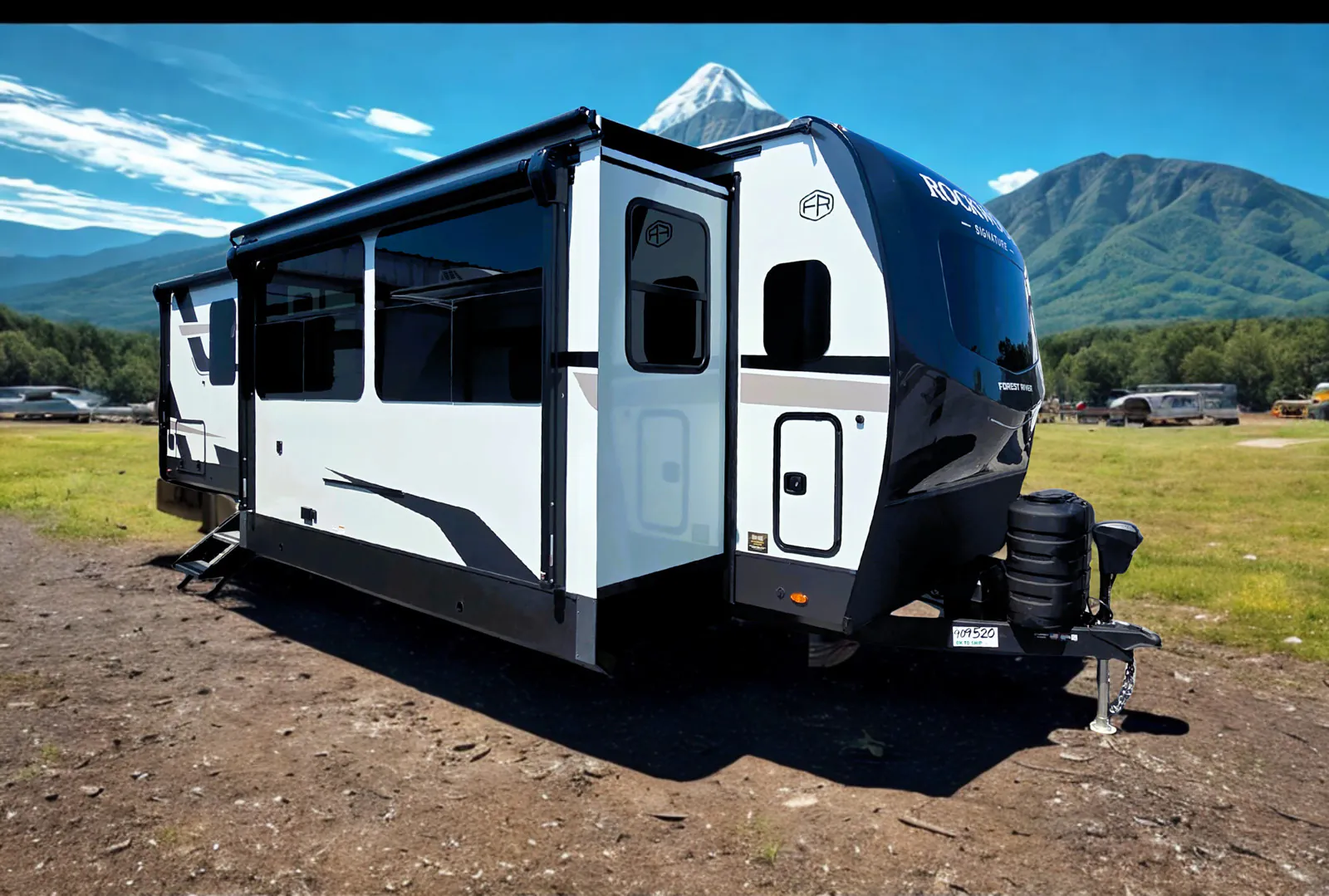 2026 Forest River Rockwood Signature 8339FK - Photo 2