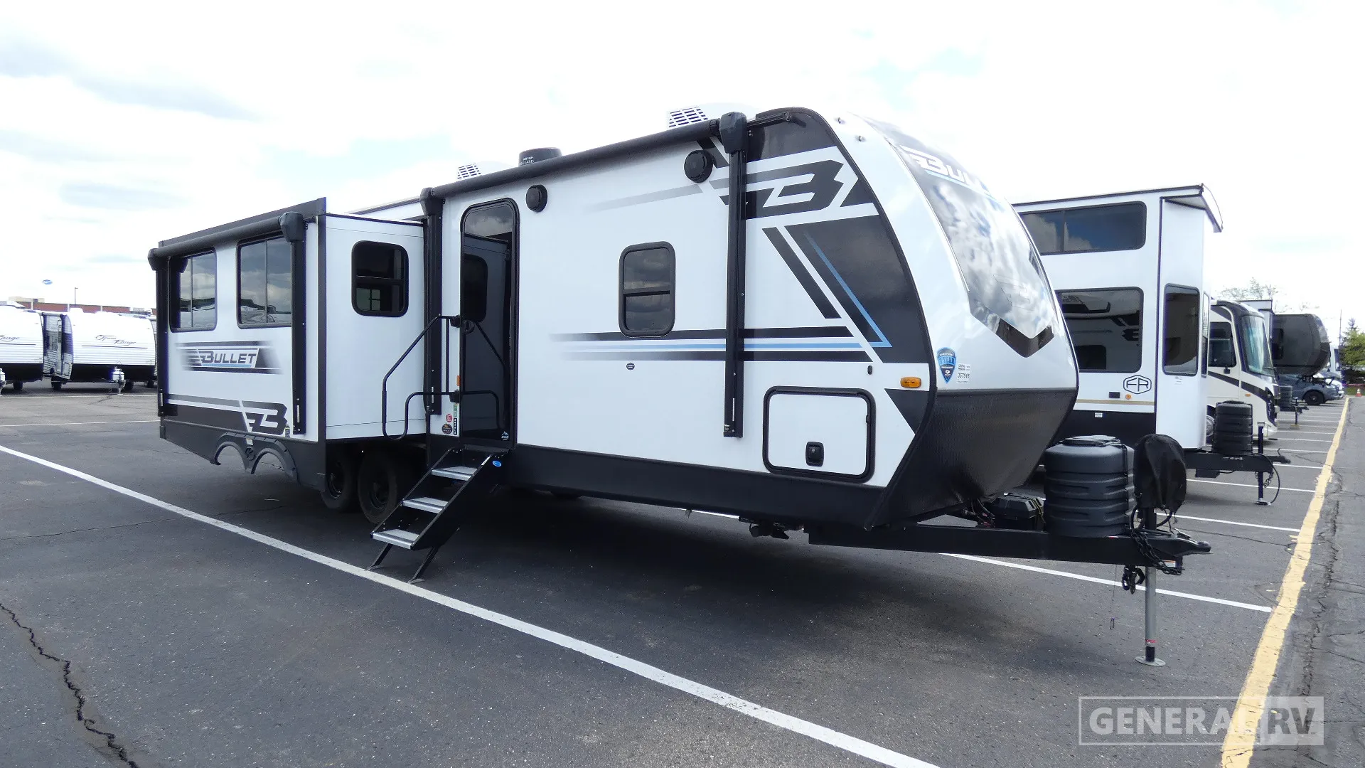2025 Keystone Bullet 287RLS - Photo 2