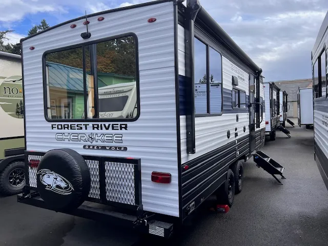 2026 Forest River Cherokee Grey Wolf 20RDSE - Photo 3