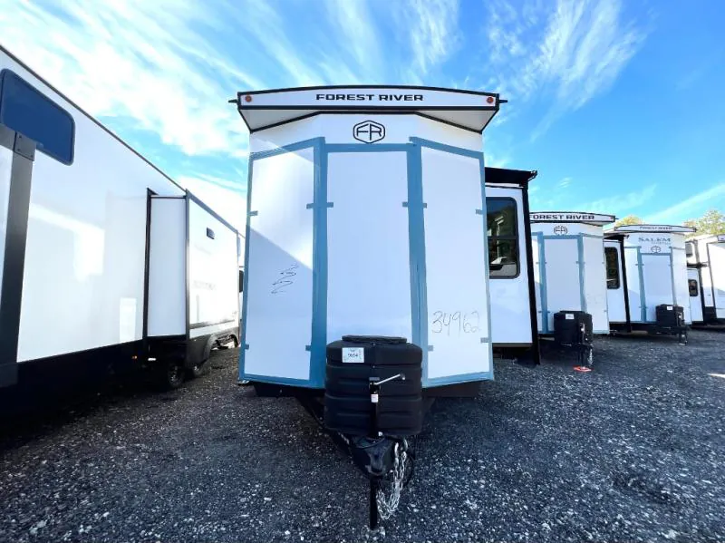 2025 Forest River Salem Villa Series 40FDEN - Photo 4