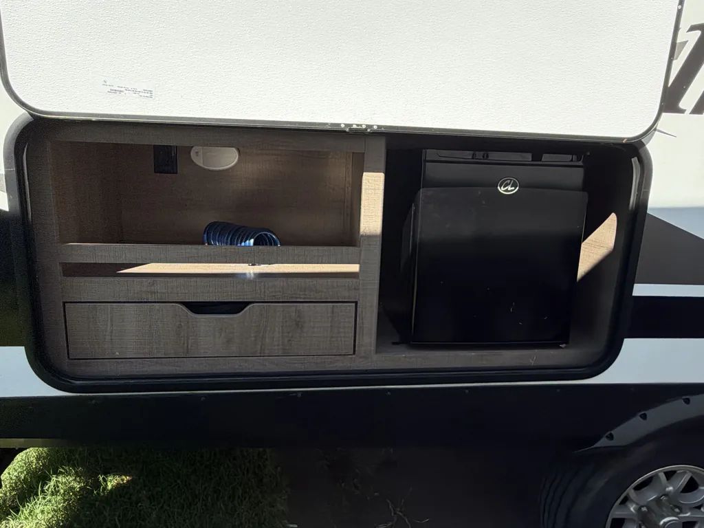 2021 Grand Design Imagine XLS 21BHE, Photos photo 22