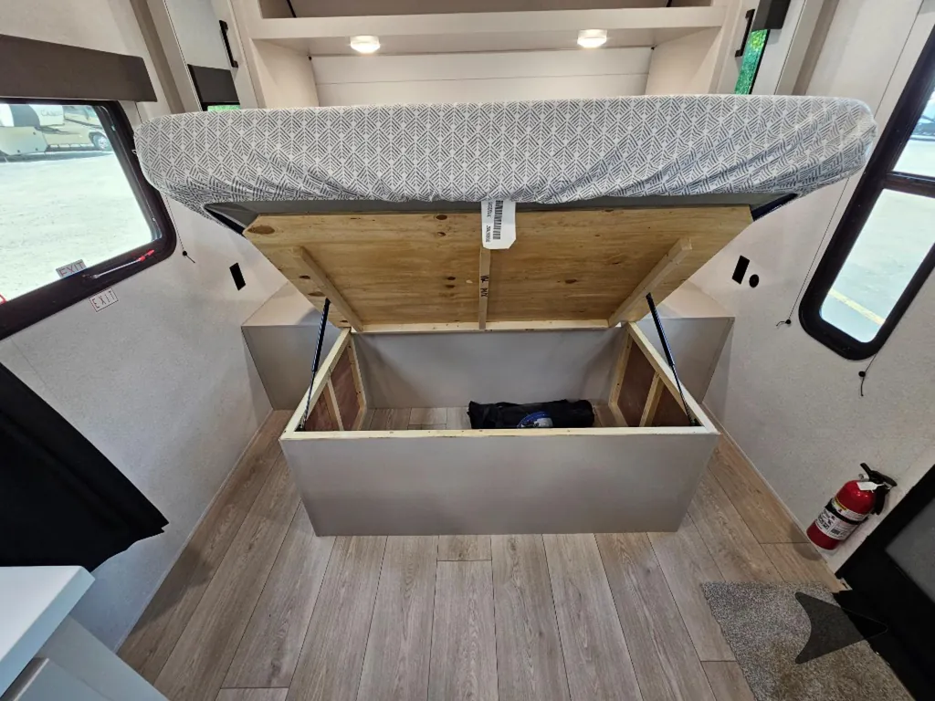 2027 Jayco Jay Flight 175FQ, Photos photo 22