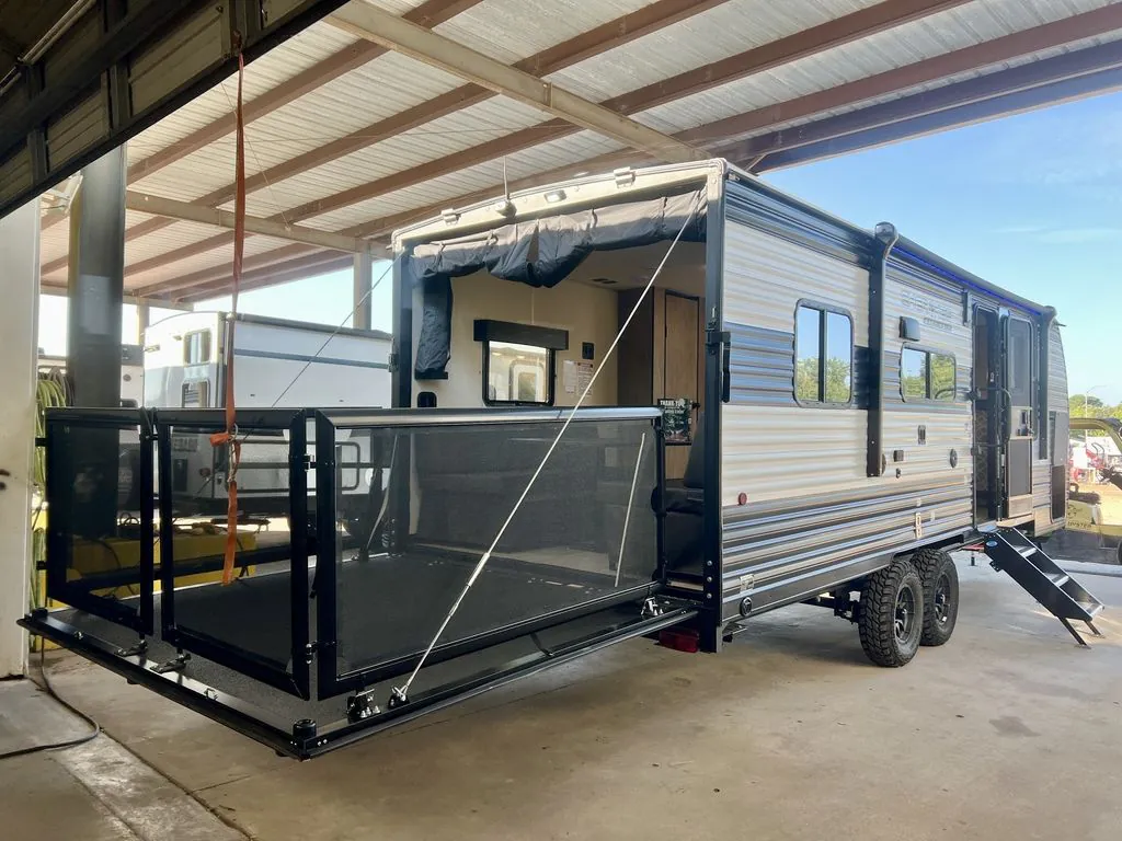 2026 Forest River Cherokee Grey Wolf 22RR - Photo 4