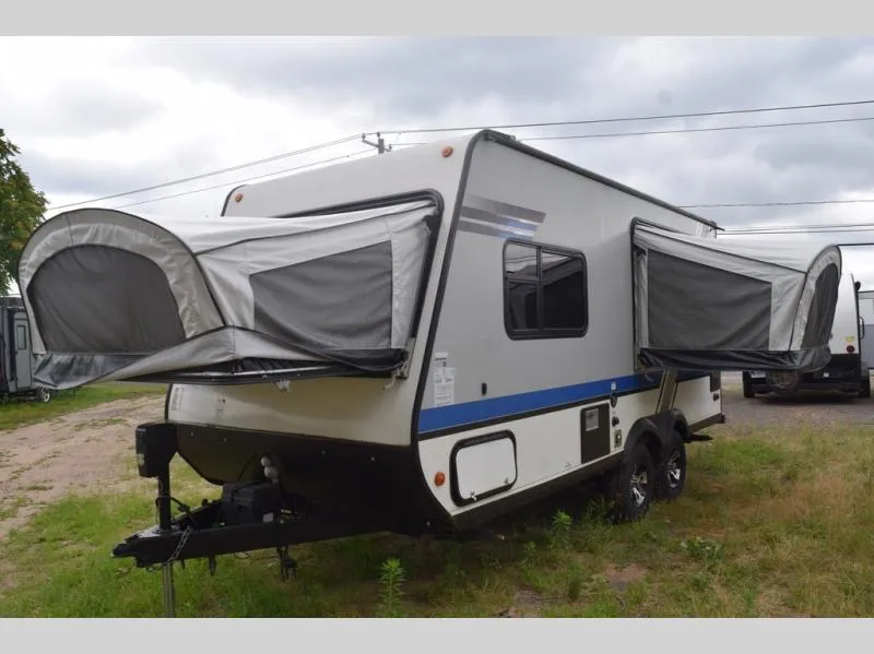 2018 Jayco Jay Feather 17XFD - Photo 2