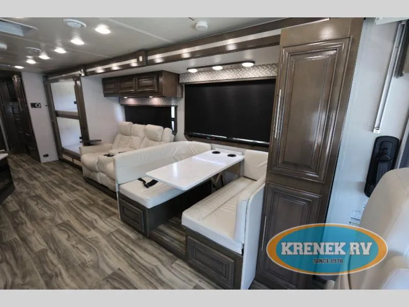 2022 Forest River Georgetown 7 Series GT7 36K7 - Photo 3