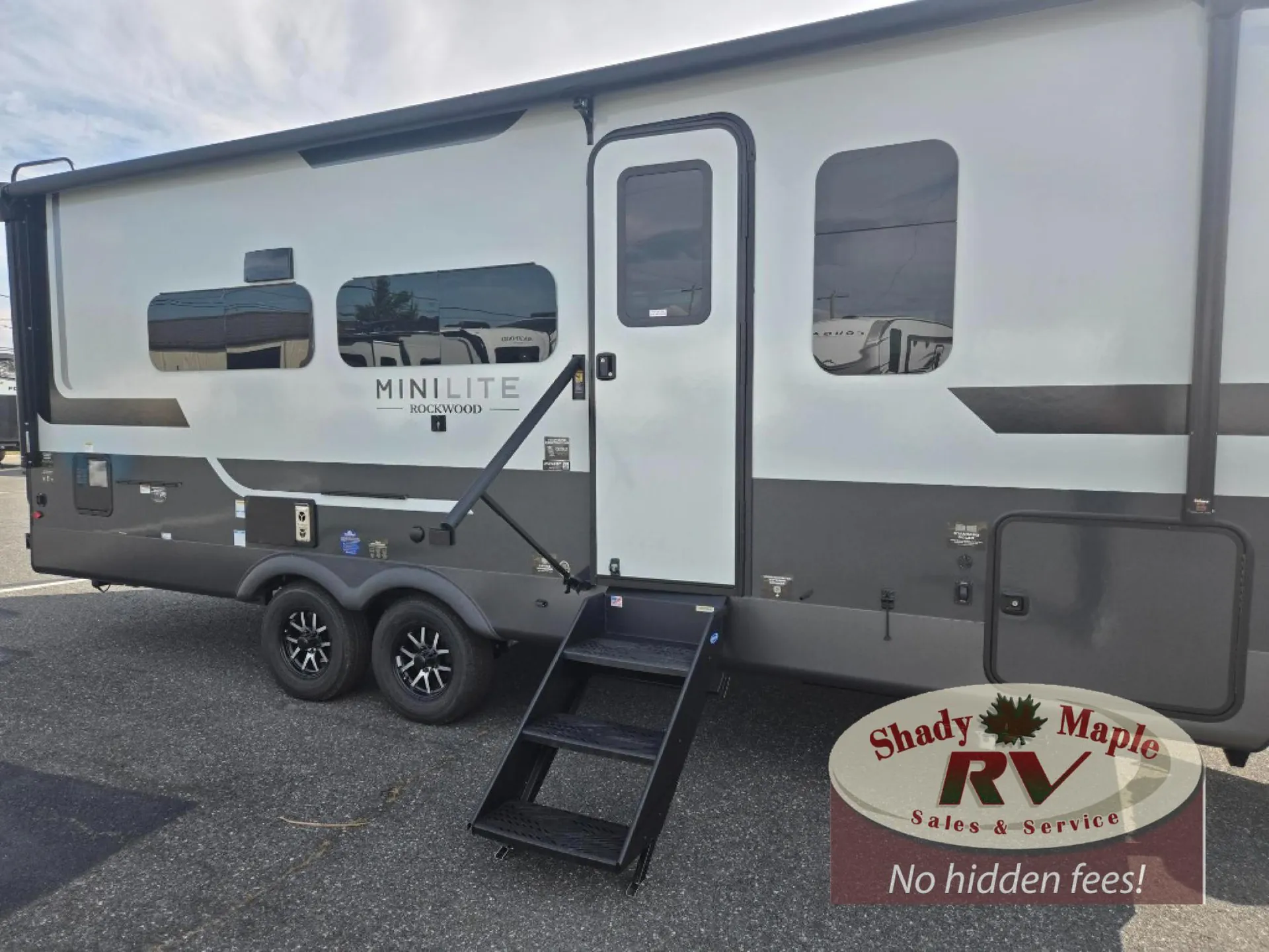 2027 Forest River Rockwood Mini Lite 2524FBT - Photo 3