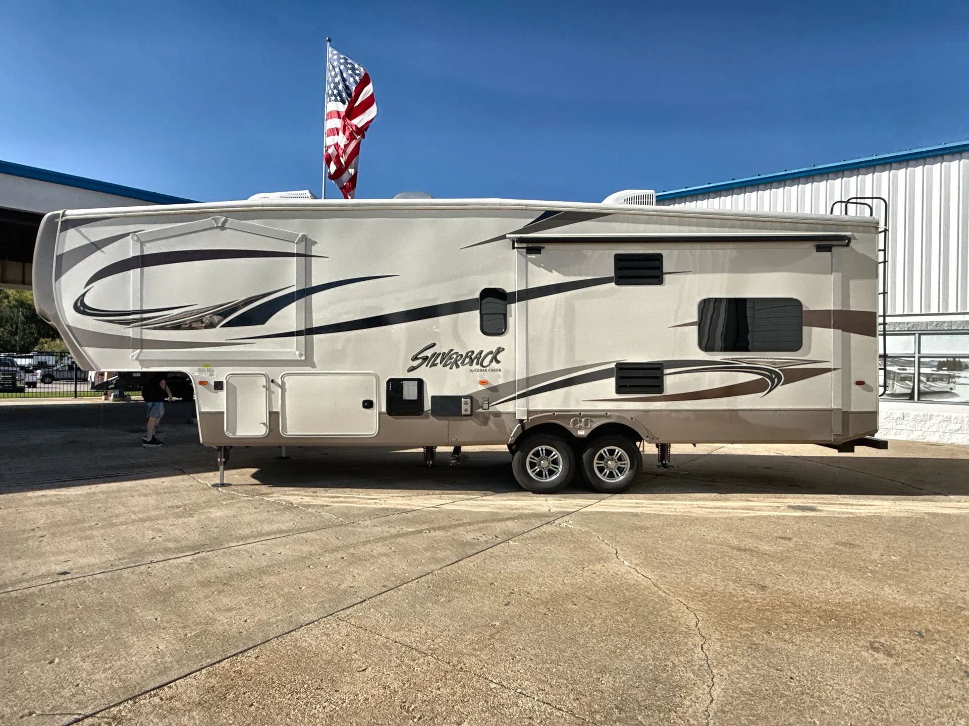 2015 Forest River Cedar Creek Silverback 29IK — off campside