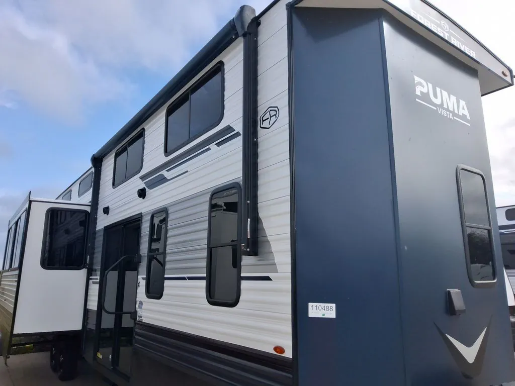 2027 Forest River Puma Vista 421LFT - Photo 4
