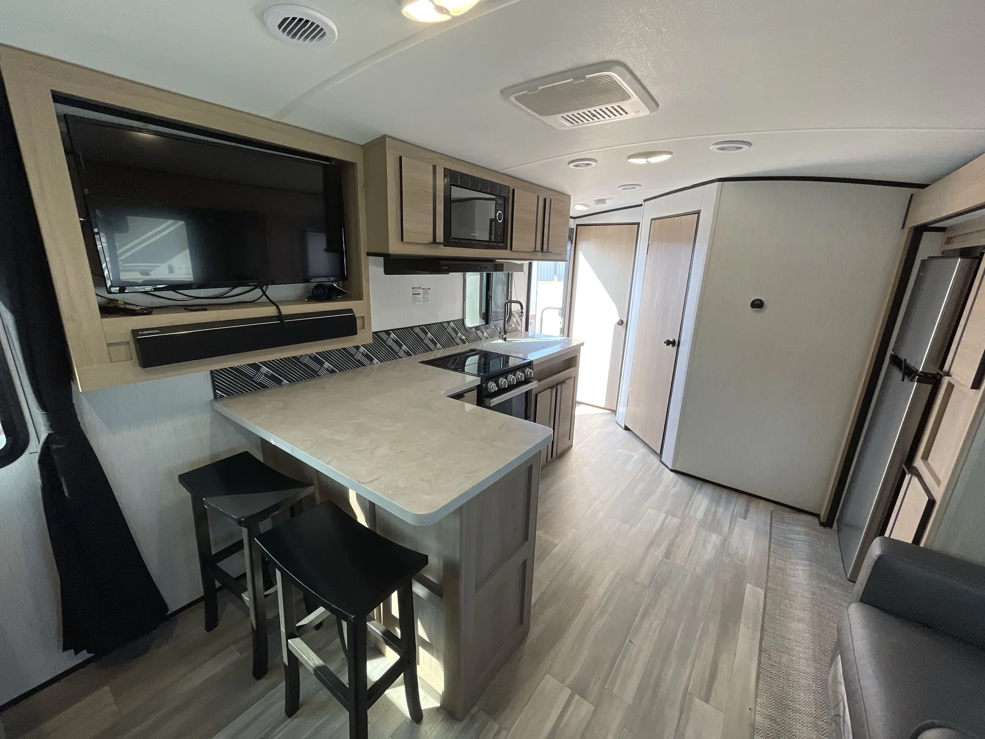 2022 Cruiser RV Radiance 21RB — living area main