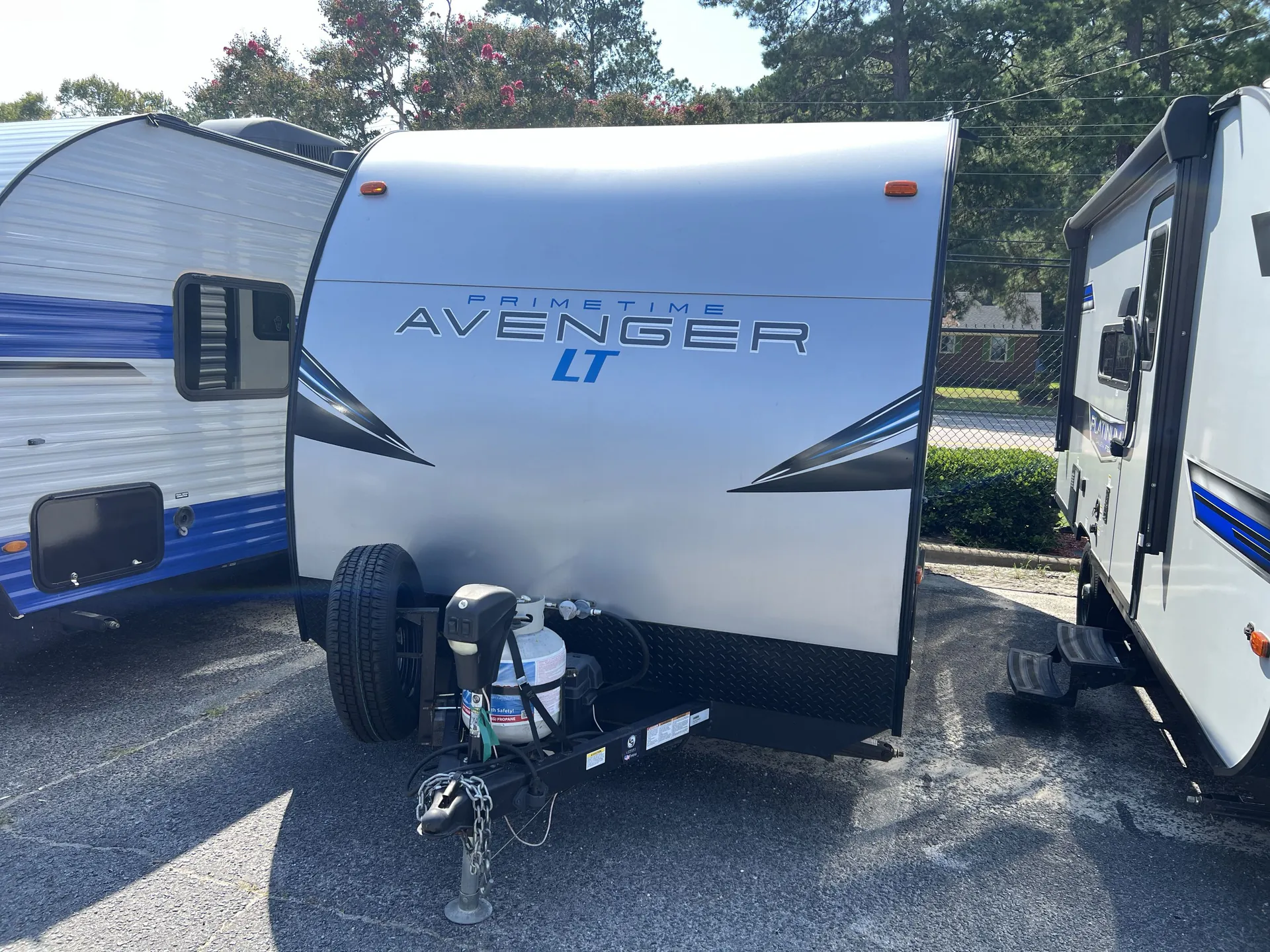 2021 Prime Time Avenger 16FQ - Photo 2