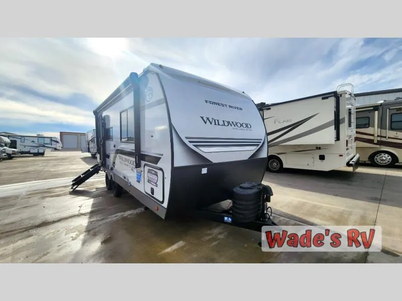 2026 Forest River RV Wildwood Heritage Glen Hyper-Lyte 21RBHL - Photo 2