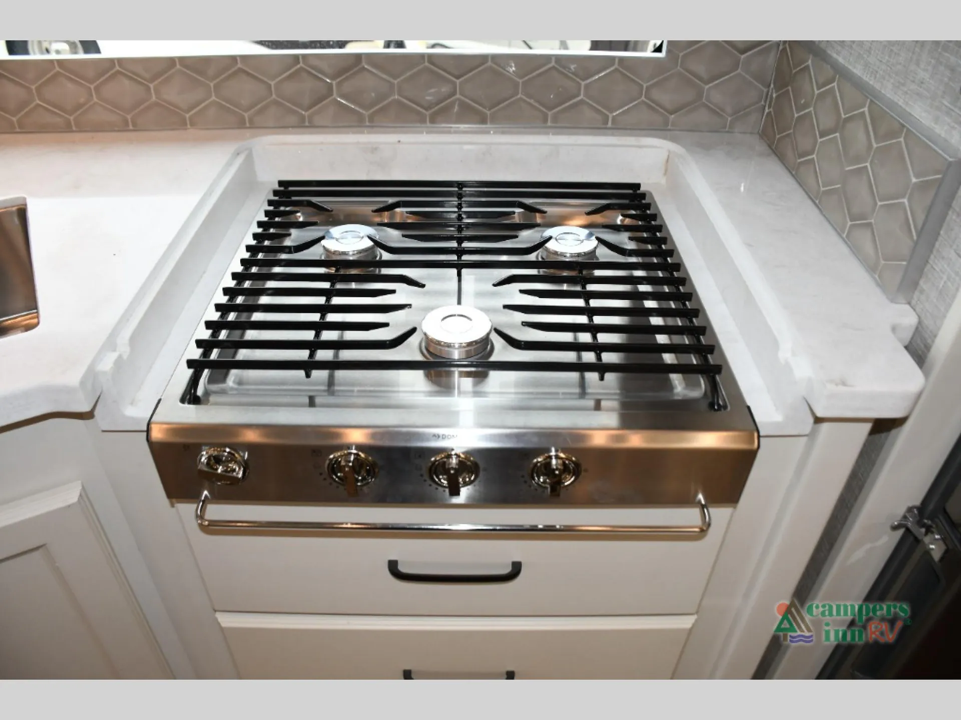 2025 Tiffin Byway 33 FL - Photo 4