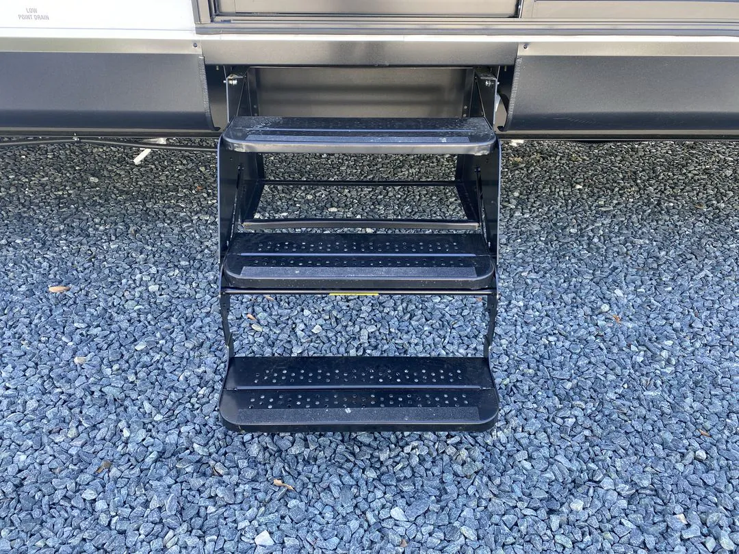 2025 Jayco Jay Flight SLX 380DQS - Photo 3