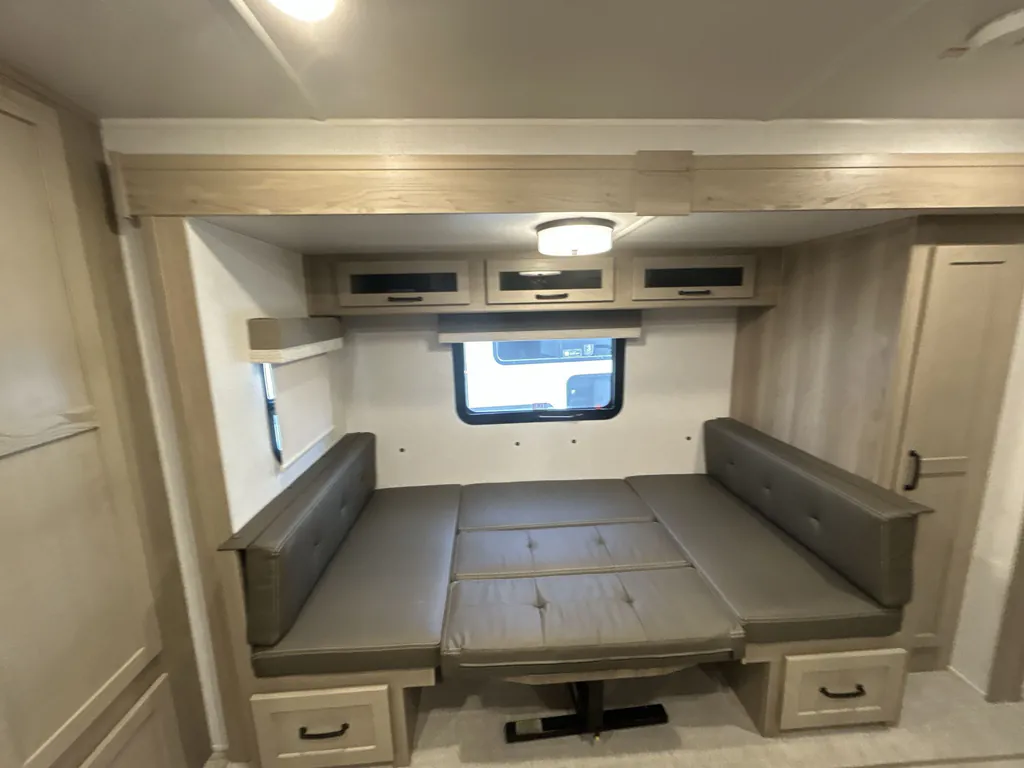 2024 Forest River Flagstaff Micro Lite 25BRDS, Photos photo 6