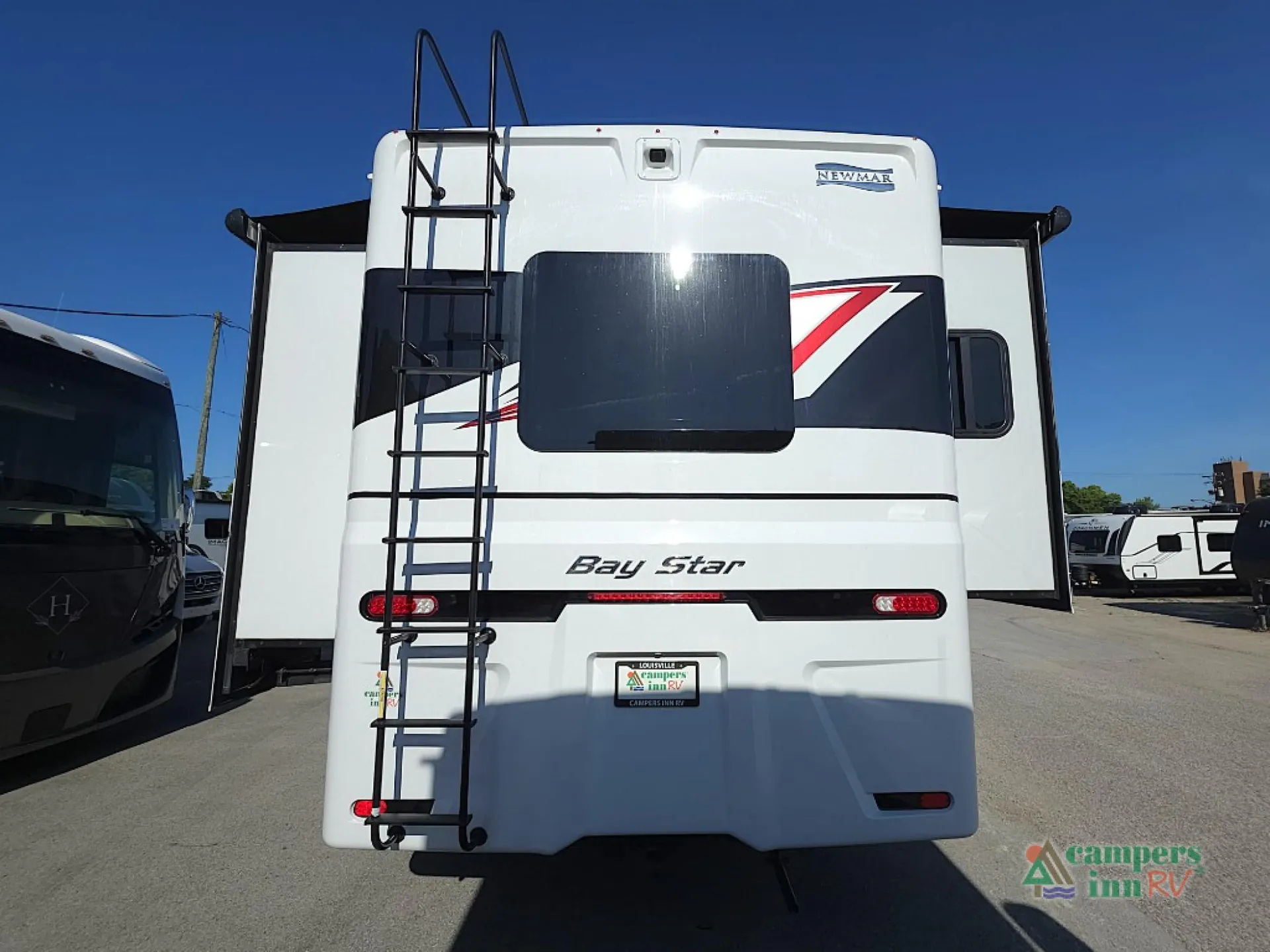 2025 Newmar Bay Star 3016 - Photo 3